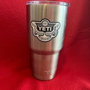 Yeti stainless steel tumbler
